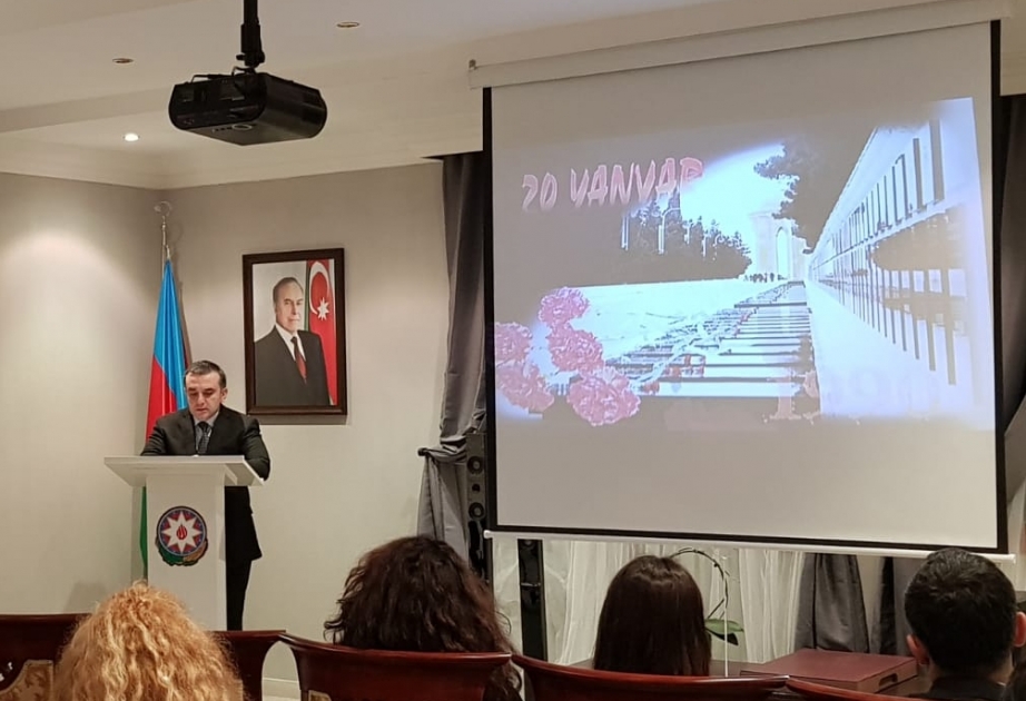Qanlı Yanvar şəhidlərinin xatirəsi Qətərdə də ehtiramla yad olunub