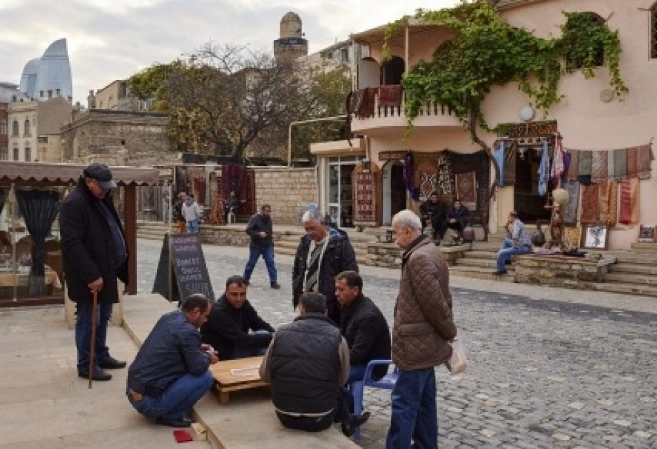Azərbaycan əhalisinin sayı 9,97 milyonu ötüb