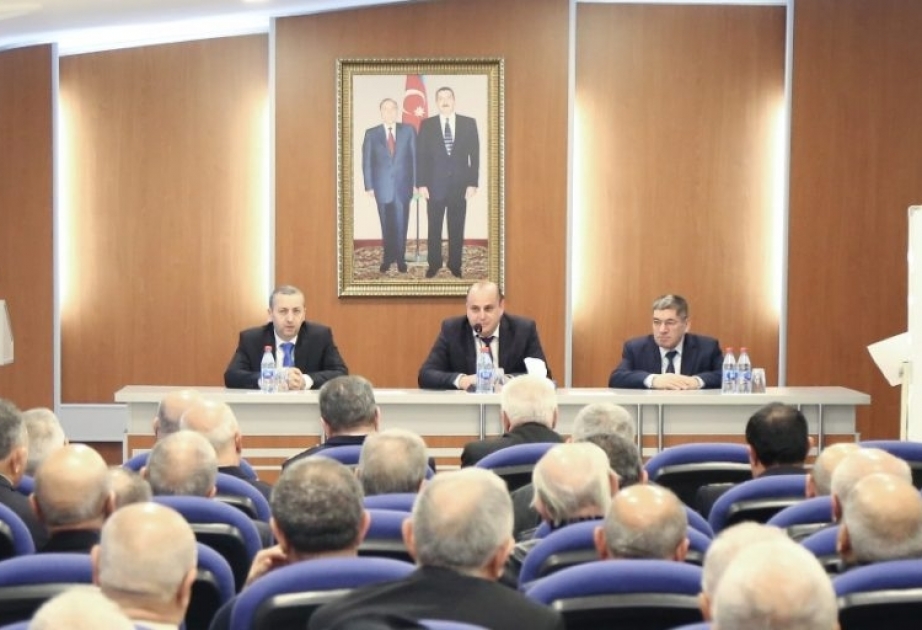 Dəniz Nəqliyyatı Donanmasının əməkdaşlarına yubiley medalları təqdim edilib