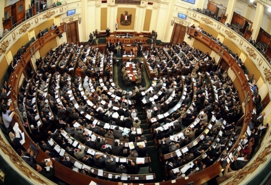 Misir parlamenti mötədil İslam ideyalarını yayan telekanalın yaradılmasını təklif edir