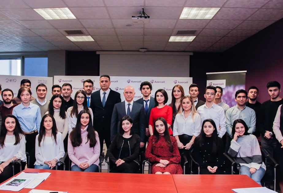 ®  Bu il “Azercell” daha 25 tələbəni sevindirib