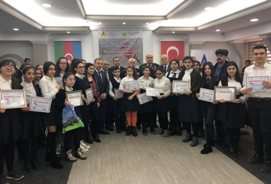 20 Yanvara həsr olunan inşa yazı müsabiqəsinin qalibləri mükafatlandırılıblar