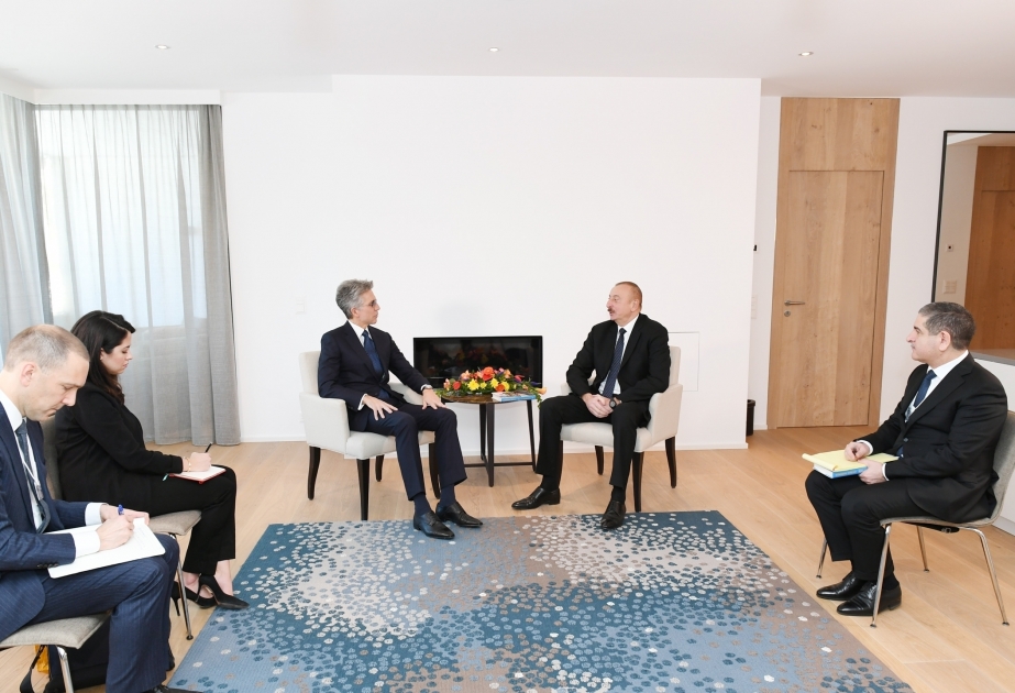 El presidente Ilham Aliyev se reunió con el CEO de SAP SE