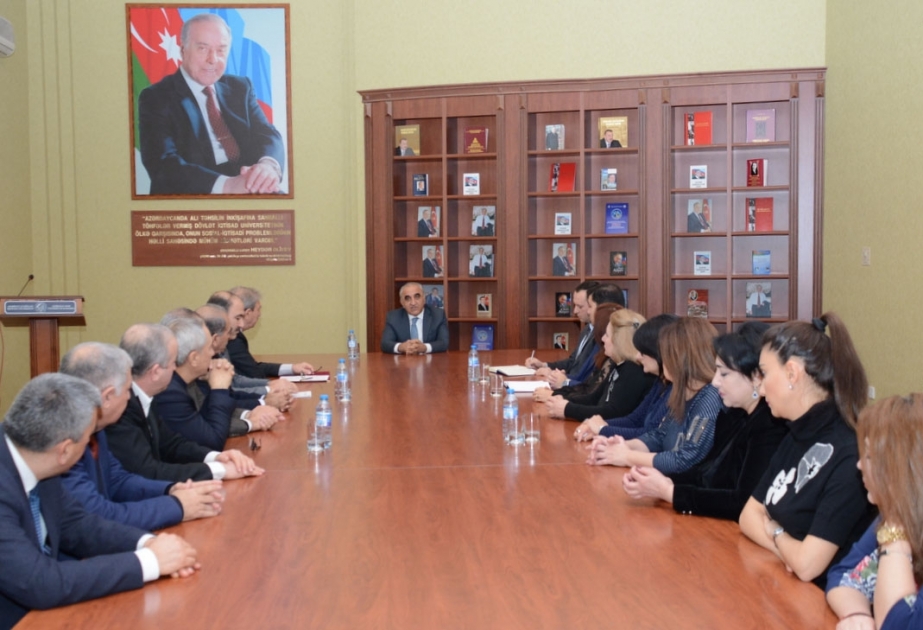 UNEC pedaqoji heyətin potensialının artırılması üzərində daim çalışır