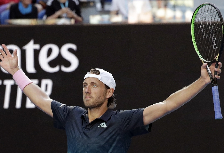 Француз Люка Пуй впервые в карьере вышел в полуфинал Australian Open