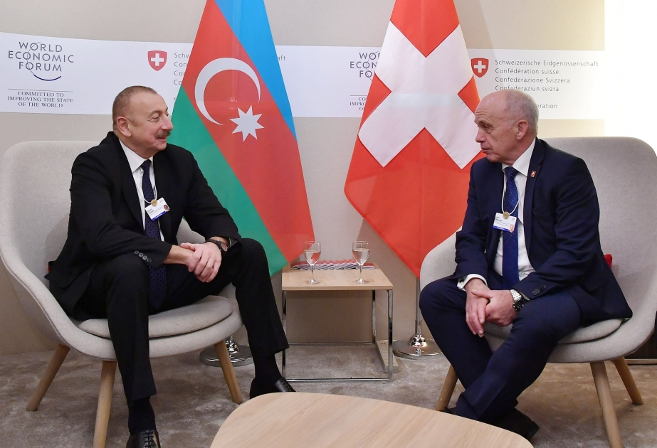 Treffen zwischen Präsident Ilham Aliyev dem Schweizer Bundespräsidenten Ueli Maurer in Davos VIDEO