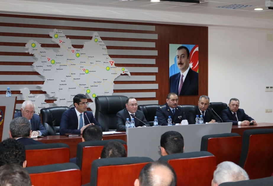 Sahibkarlar “Yaşıl dəhliz” buraxılış sistemi ilə bağlı məlumatlandırılıb