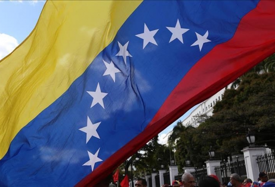 Nikolas Maduro Venesuelanın ABŞ-dakı bütün diplomatik heyətini geri çağırıb