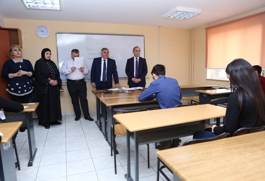 Azərbaycan İlahiyyat İnstitutunda valideynlər və müşahidəçilər imtahan prosesini izləyiblər