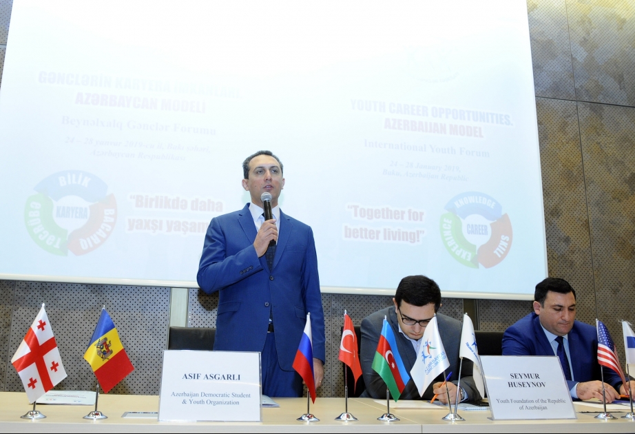 Bakıda Gənclərin Beynəlxalq Karyera Forumu keçirilib