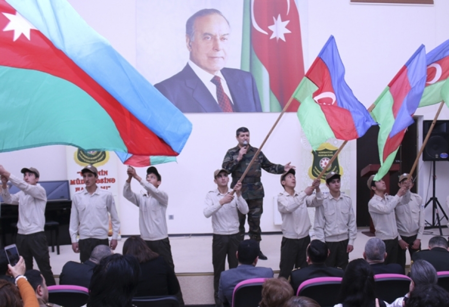 Ağsulu çağırışçılar müddətli həqiqi hərbi xidmətə yola düşüblər