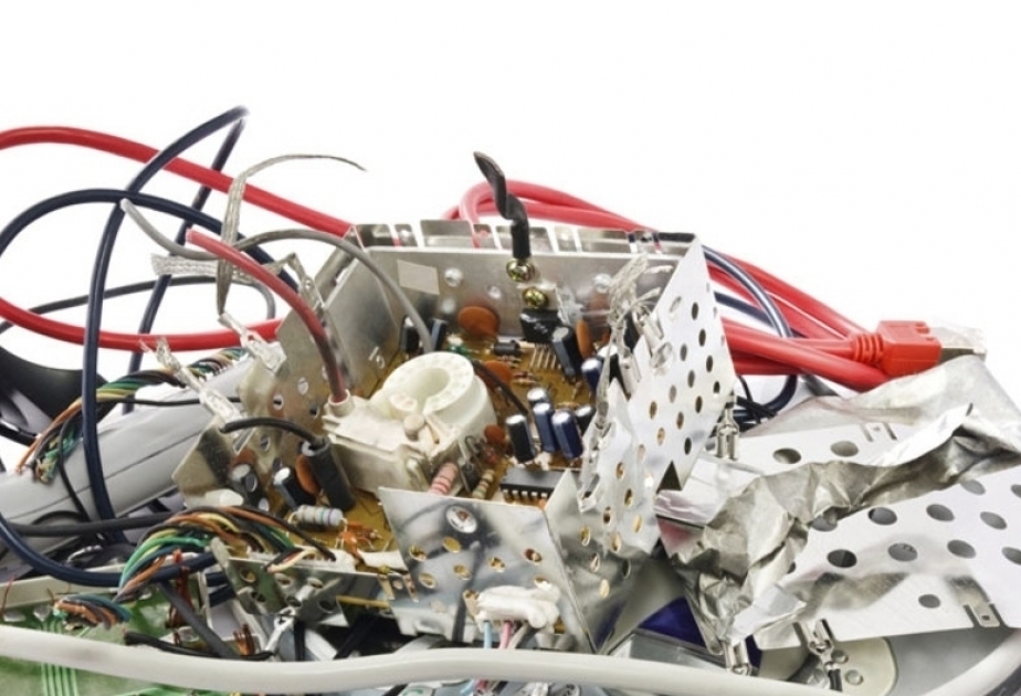 Elektron tullantılarının təkrar emalı iqtisadi fayda vəd edir