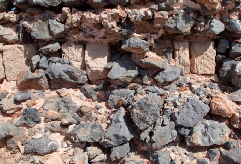 Самый древний камень Земли обнаружили в лунном грунте