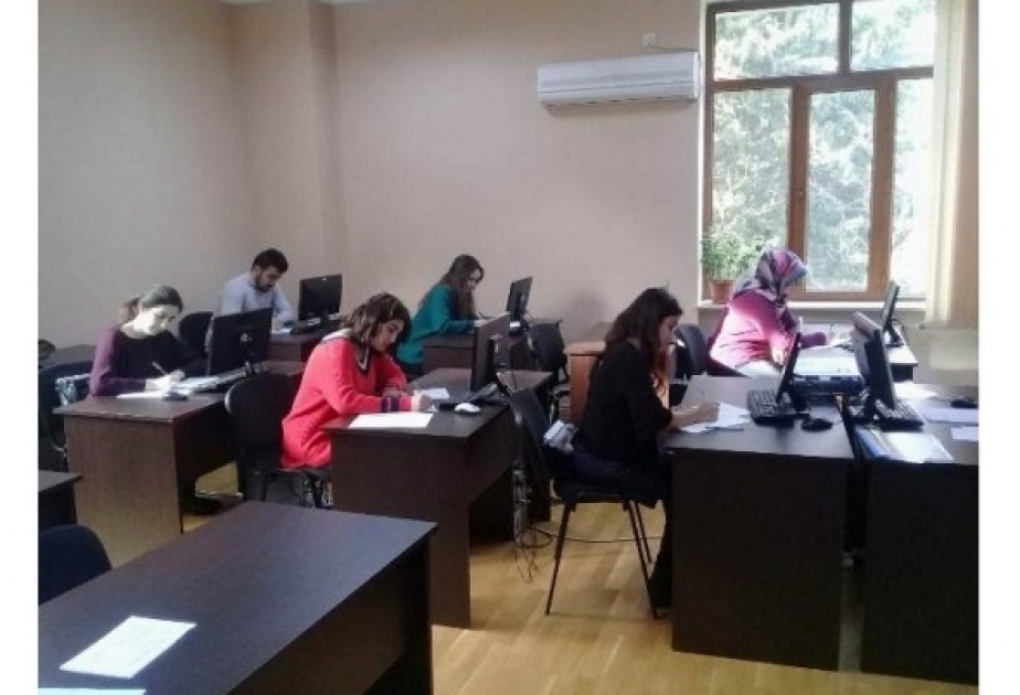 Kataliz və Qeyri-üzvi Kimya İnstitutunda magistrantlar imtahan veriblər