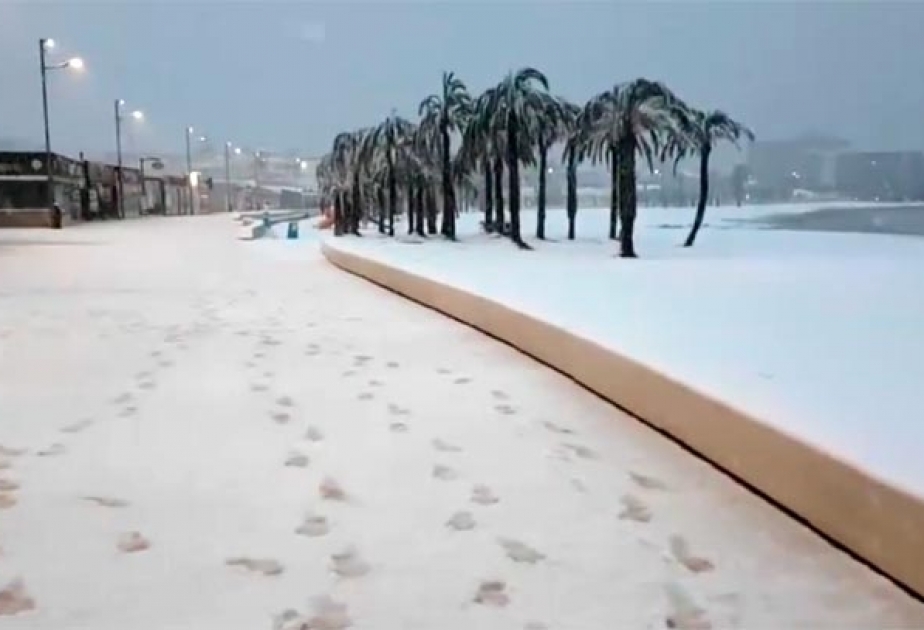 Аномальные холода и снегопады обрушились на Тунис: есть жертвы