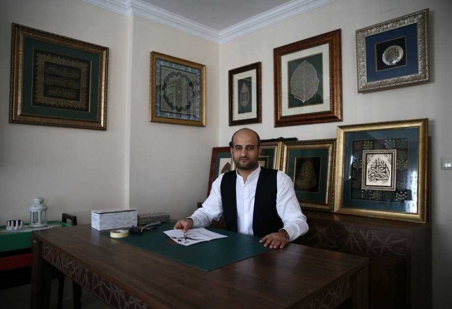 Sənət əsərinə çevrilən quru yarpaqlar