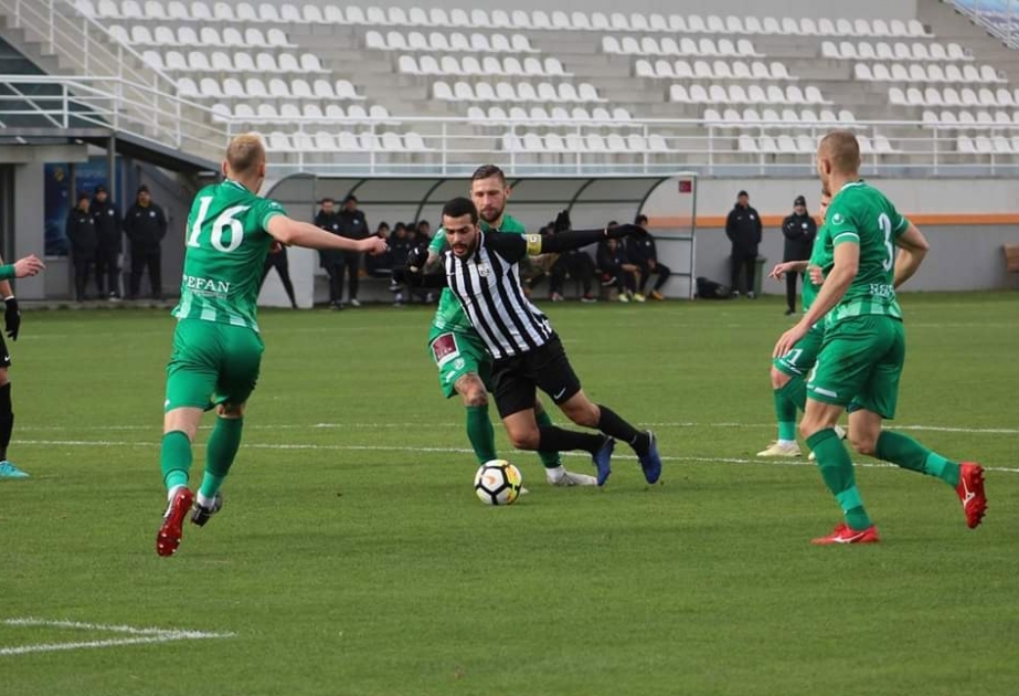 FC Neftchi Baku hammer Bulgarian Beroe 4-0