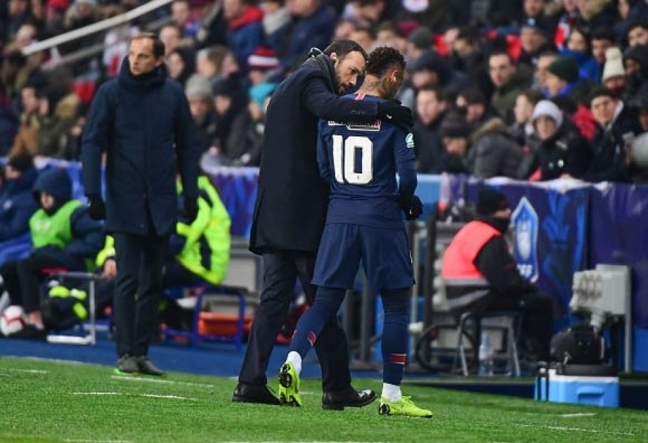 Neymar zədəsinə görə “Mançester Yunayted”lə oyunda iştirak etməyəcək
