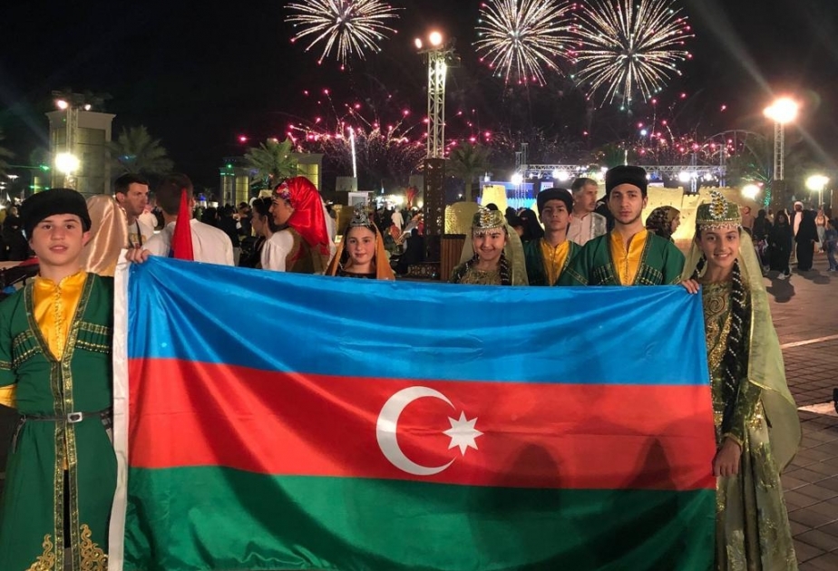 Əbu-Dabidə beynəlxalq festivalda Azərbaycan pavilyonu maraq doğurub VİDEO