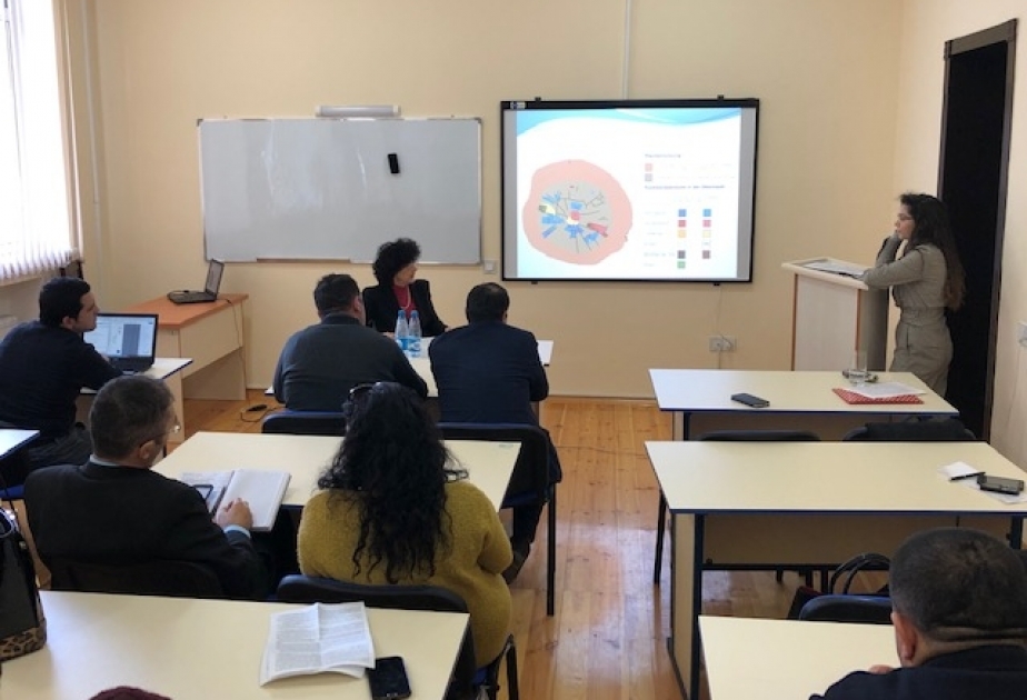İtaliyalı professor Gəncə Dövlət Universitetində ustad dərsləri keçib