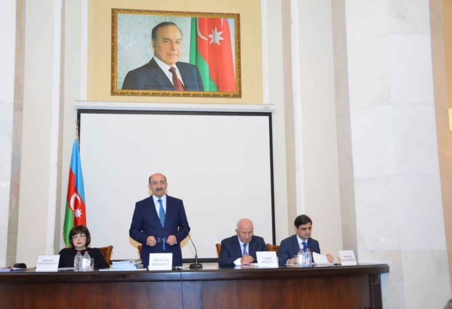 Mədəniyyət Nazirliyinin strukturunun və idarə edilməsinin təkmilləşdirilməsinə həsr olunmuş müşavirə keçirilib