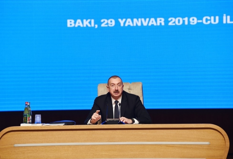 Presidente Ilham Aliyev: las reformas celebradas en el sector público no deben llevar a la eliminación de empleos