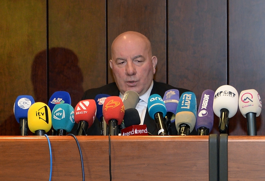 Elman Rüstəmov: Keçən il orta illik inflyasiya 2,3 faiz təşkil edib