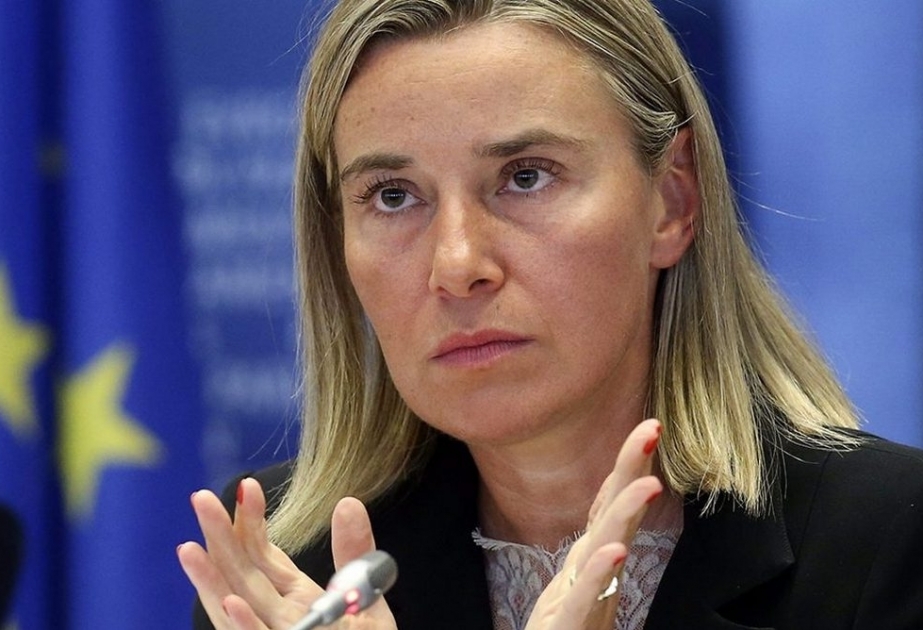 Brüssel Avropa İttifaqı daxilində antimiqrasiya blokunu tənqid edir