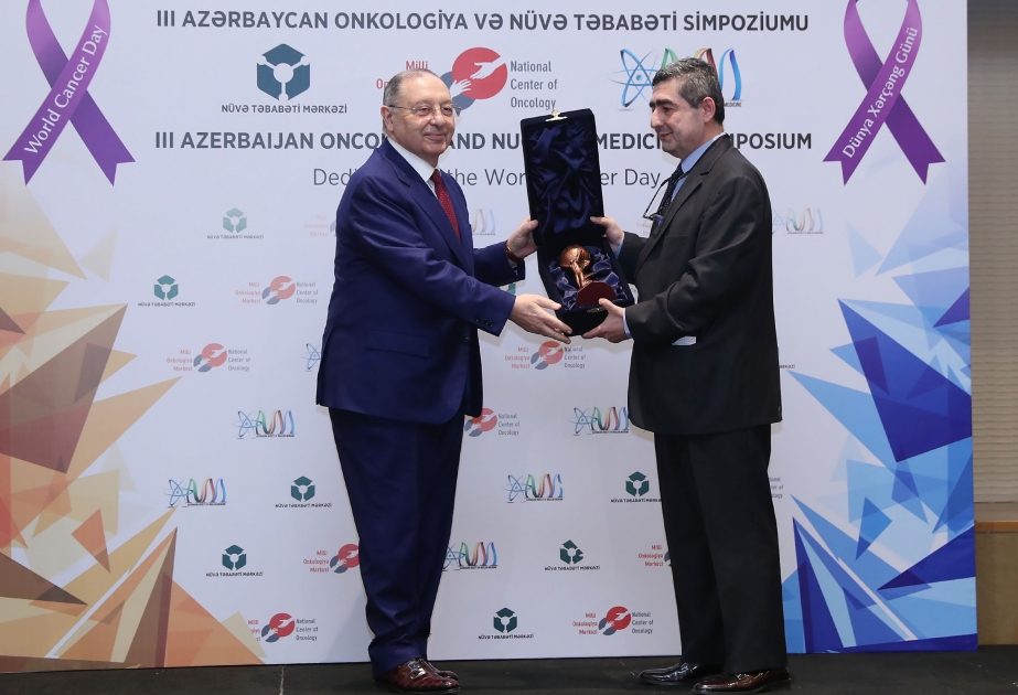 Akademik Cəmil Əliyevə BMT-nin “Elm və sülh elçisi” fəxri mükafatı təqdim edilib