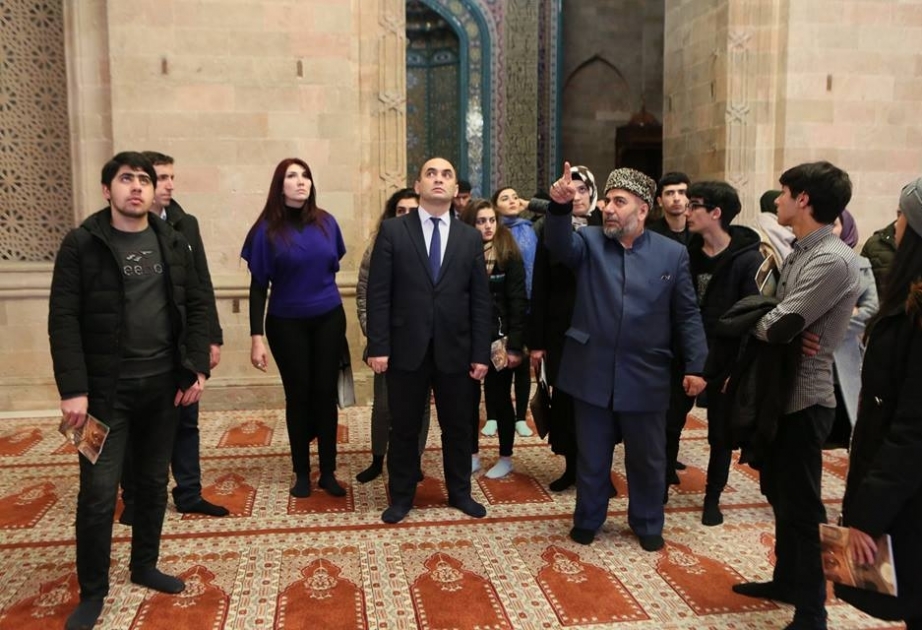 İlahiyyat İnstitutunun “Qış məktəbi” başa çatıb