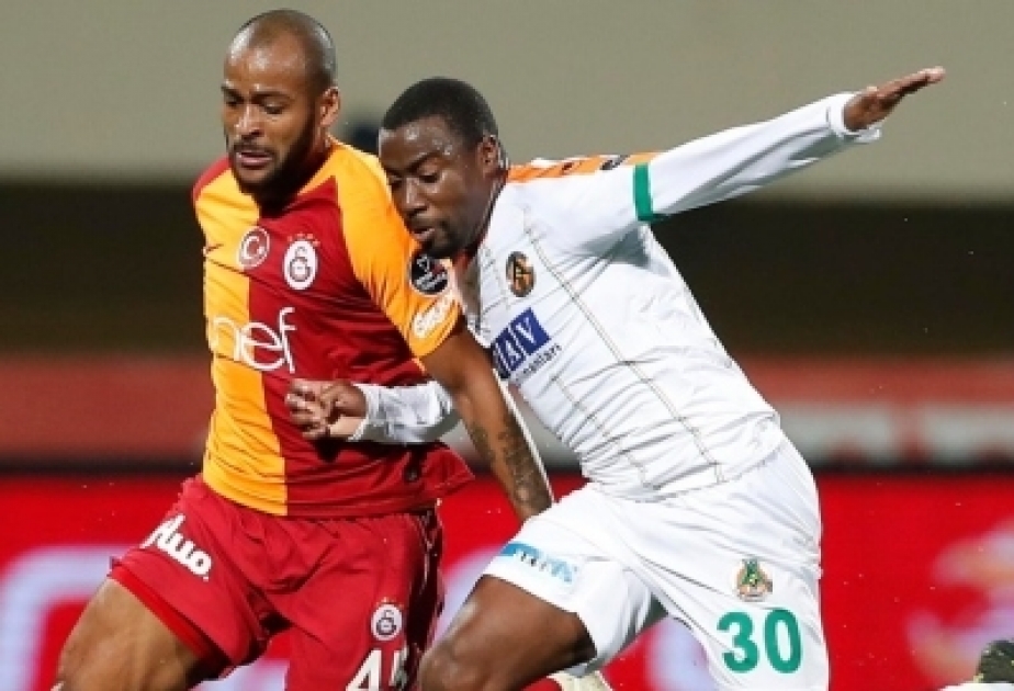 Türkiyə Superliqası: “Qalatasaray” və “Alanyaspor” oyununda qalib müəyyənləşməyib