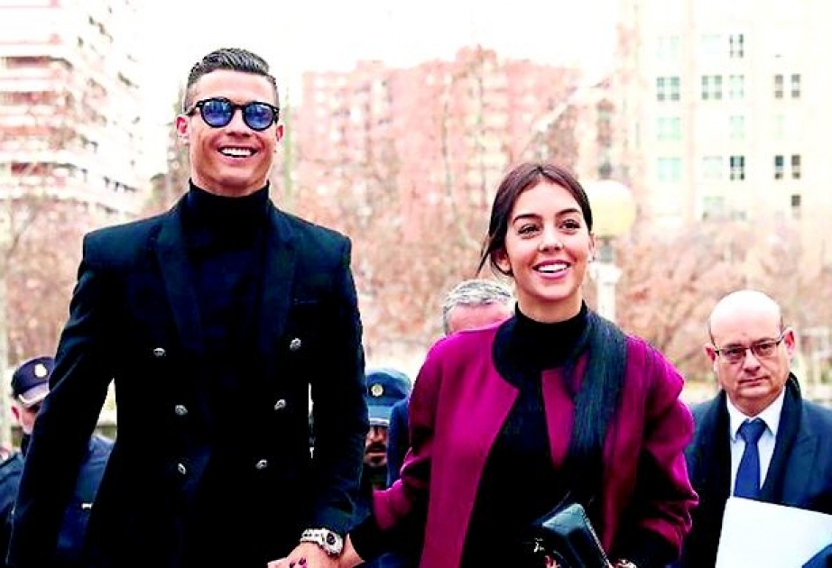 Ronaldu ölkəsinin mükafatlarından məhrum edilməyəcək