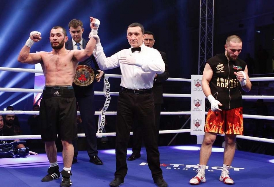 Elnur Səmədov boks üzrə peşəkarlar arasında Rusiya çempionu olub