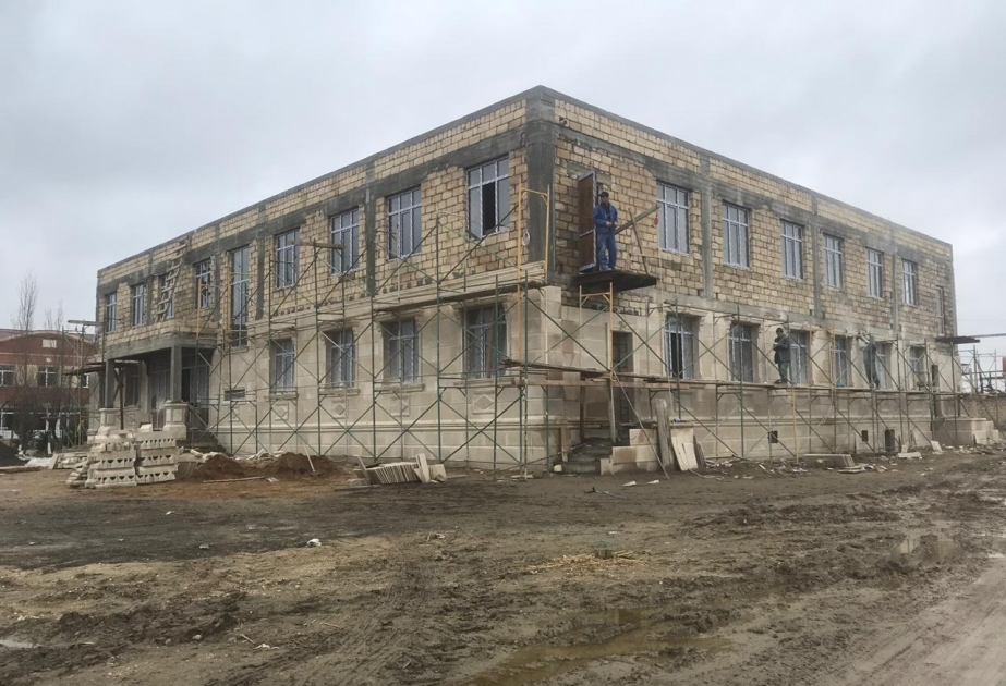 Salyanın Qarabağlı kəndində 100 yerlik uşaq bağçasının tikintisi başa çatmaq üzrədir