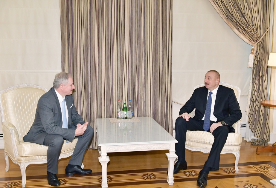 Le président Ilham Aliyev reçoit le directeur exécutif de la Fédération internationale d’astronautique VIDEO