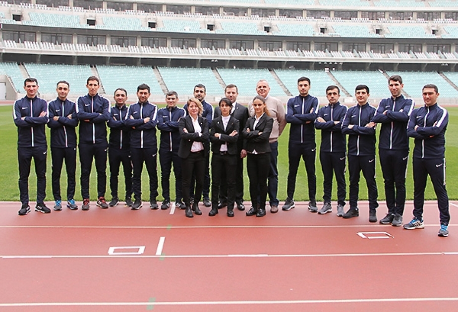 FIFA dərəcəli hakimlərimizə emblemlər təqdim olunub