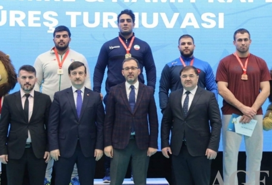 Azerbaijani wrestlers bring home five medals from Istanbul