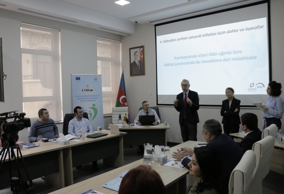 İcbari tibbi sığortanın xidmətlər zərfinin hazırlanmasına dair təlim keçirilib