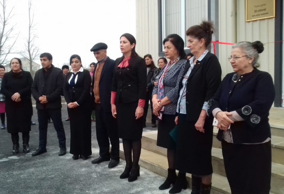 Füzuli şəhər 20 nömrəli tam orta məktəb üçün quraşdırılan modul tipli bina istifadəyə verilib