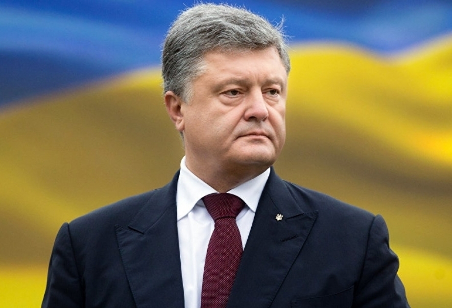 Poroshenko registered as presidential candidate