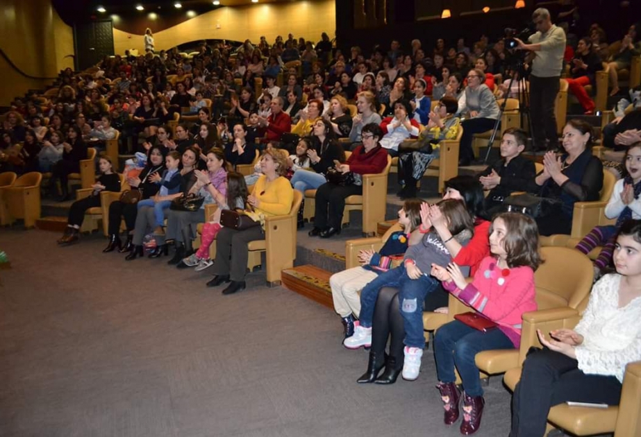 Bakıda Rusiyanın istedadlı pianoçularının konserti olub