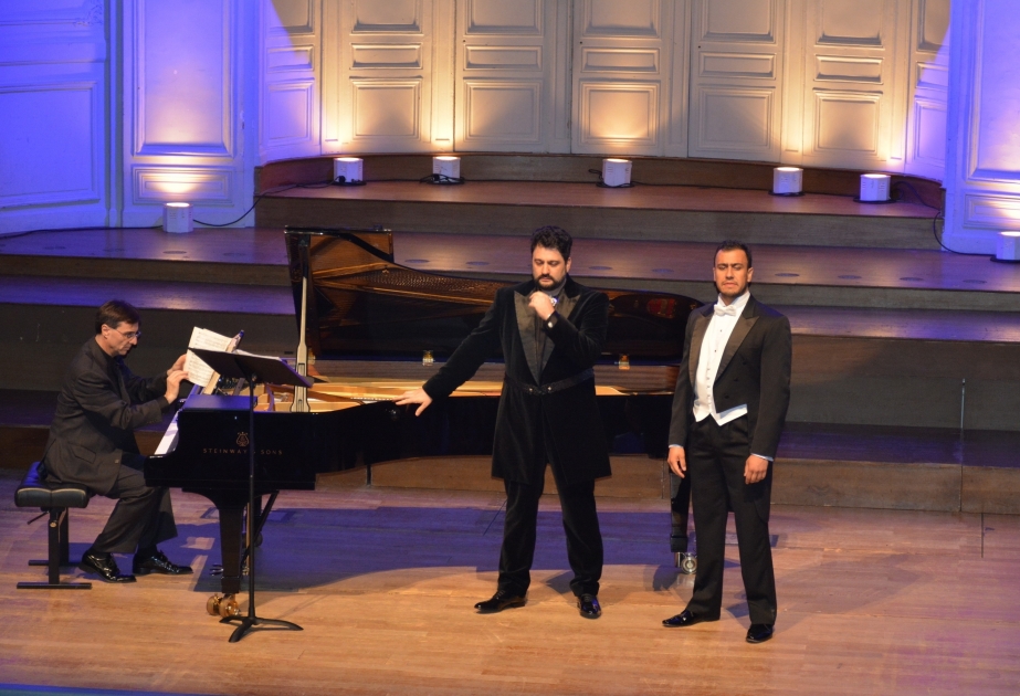 Le ténor Youssif Eyvazov s’est produit sur la scène de la Salle Gaveau à Paris VIDEO
