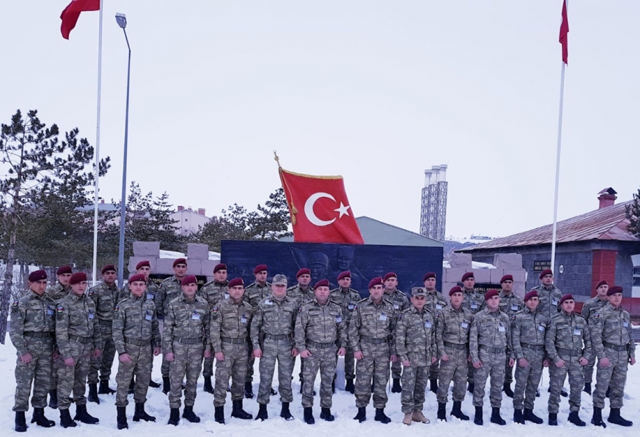 Əlahiddə Ümumqoşun Ordunun hərbi qulluqçuları təlimə hazırlıq məşqlərində fəal iştirak edirlər