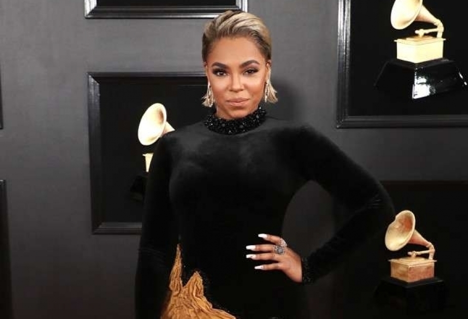 “Grammy 2019” mərasimində Aşantinin əynindəki paltarın dizayneri Rüfət İsmayıl olub