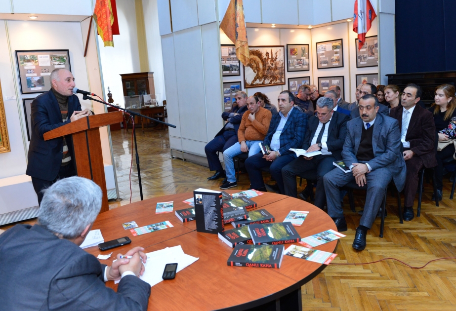 “Qanlı kaha” kitabının imza mərasimi keçirilib