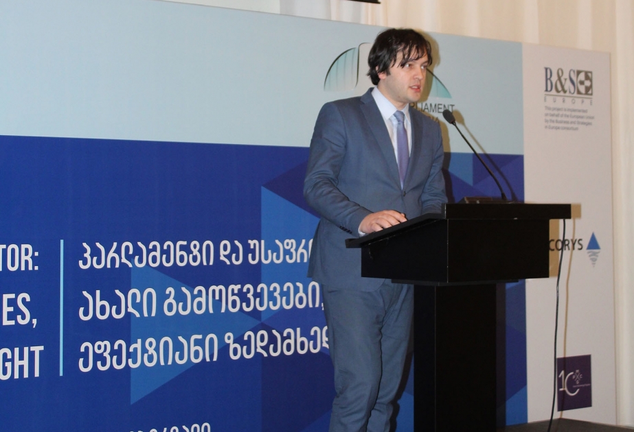 Parlamentlər ictimai, siyasi və iqtisadi proseslərdə mühüm rol oynayır