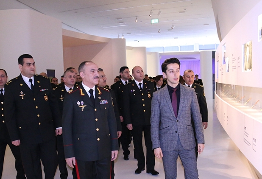 Səfərbərlik və Hərbi Xidmətə Çağırış üzrə Dövlət Xidmətinin şəxsi heyəti Heydər Əliyev Mərkəzində olub