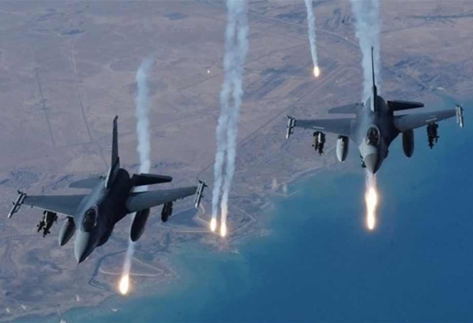 Suriyada koalisiya qüvvələrinin hava zərbələri nəticəsində ən azı 50 nəfər ölüb