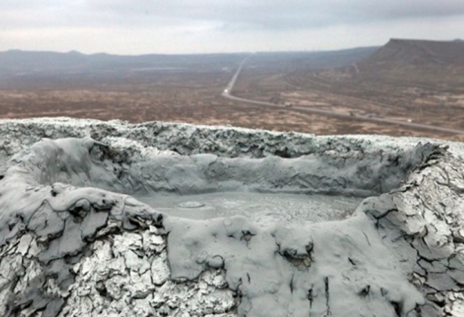 Geoloqlar: Şamaxıda vulkan sahəsində çatlar qeydə alınmayıb