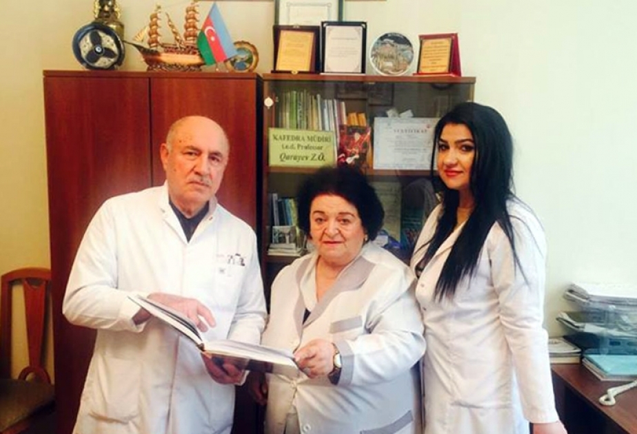 Tibb Universitetinin əməkdaşları “Tibbi mikrobiologiya və immunologiya” dərsliyini hazırlayıblar